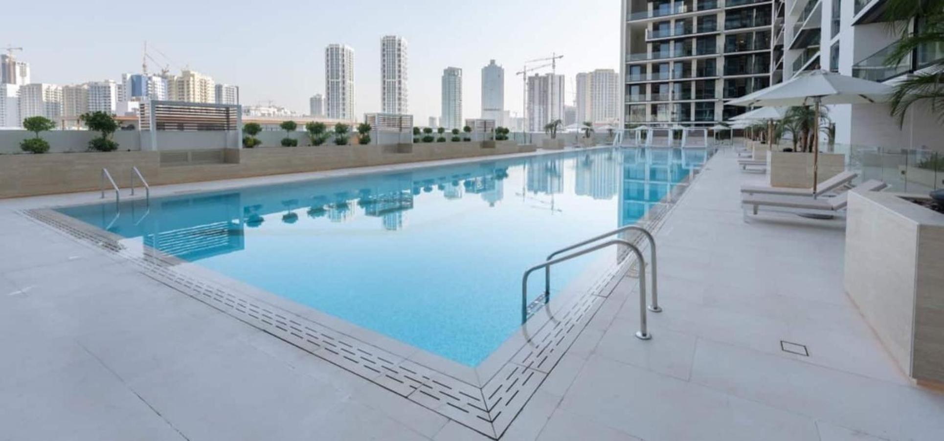 Elegant 1br Jvc Pool, Balcony, Parking *